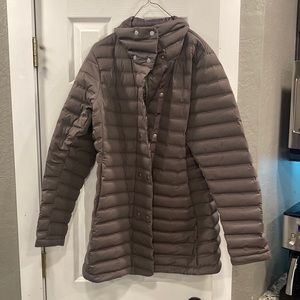 Mountain Hardwear Ladies coat size large